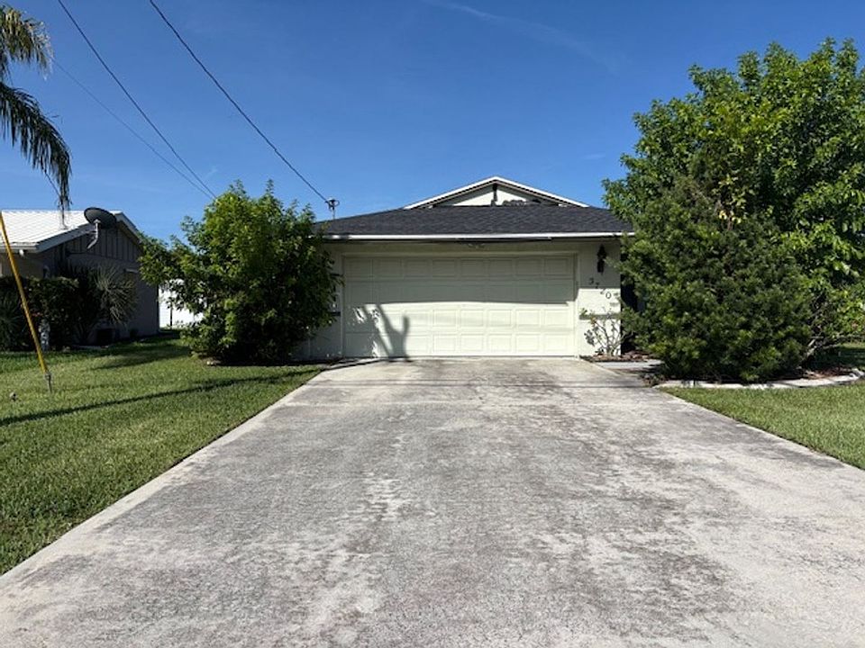 1st image of 3720 Country Club Blvd