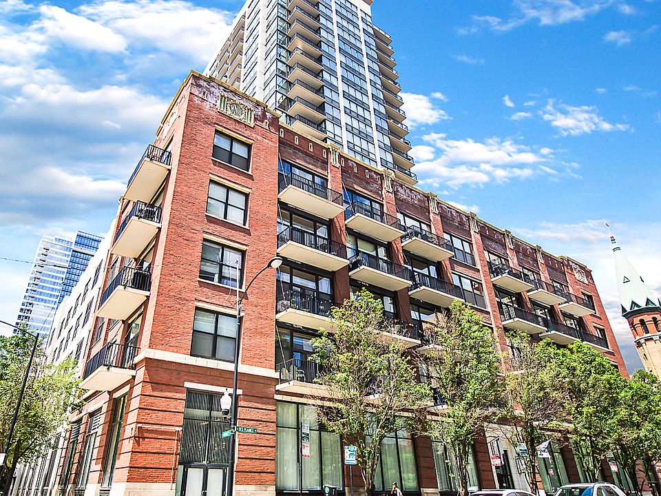 1st image of 210 S Desplaines St APT 505
