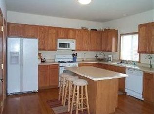 2025 Clearwater Way, Elgin, IL 60123