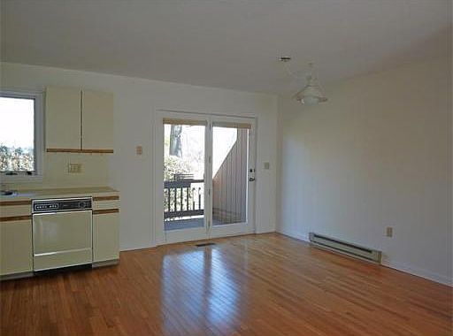 5th image of 43 Warburton Way