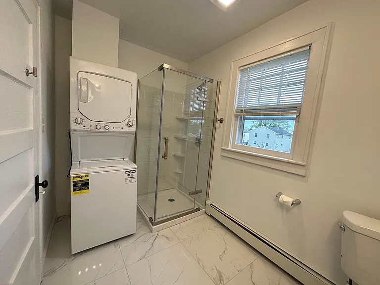 275 Kilcourse St #4 — Photo 13