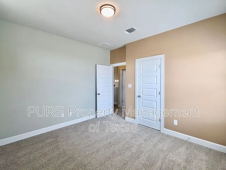 3356 Pablo Cir — Photo 20