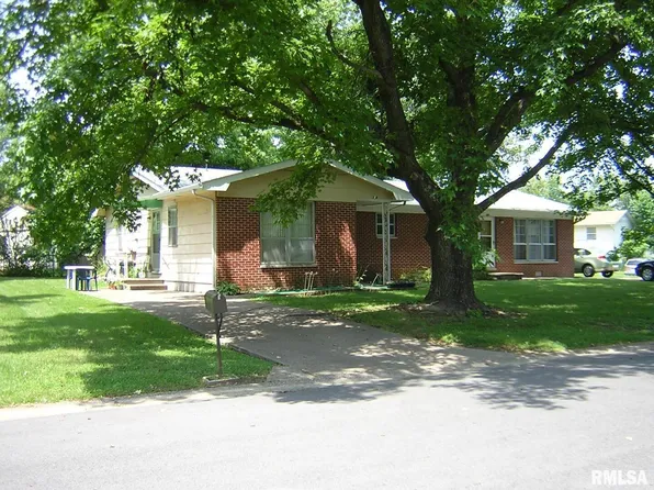 206 & 208 S Gray Dr, Carbondale, IL 62901