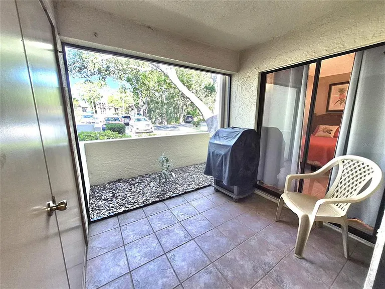 50 Woodlake Pl #50 — Photo 12
