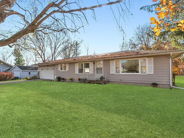 310 Cherry St, Bangor, MI 49013