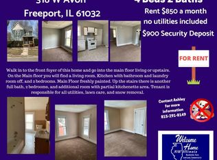 318 W Avon St, Freeport, IL 61032