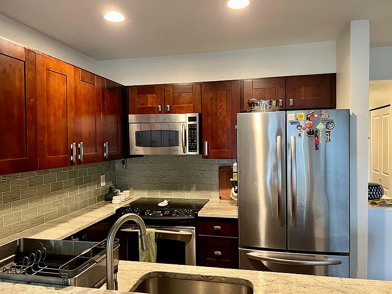1504 Aurora Ave N #104 — Photo 5