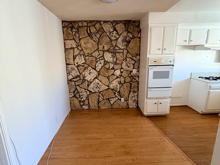 14327 Dickens St — Photo 12