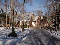 1st image of 143 Woodbine Dr