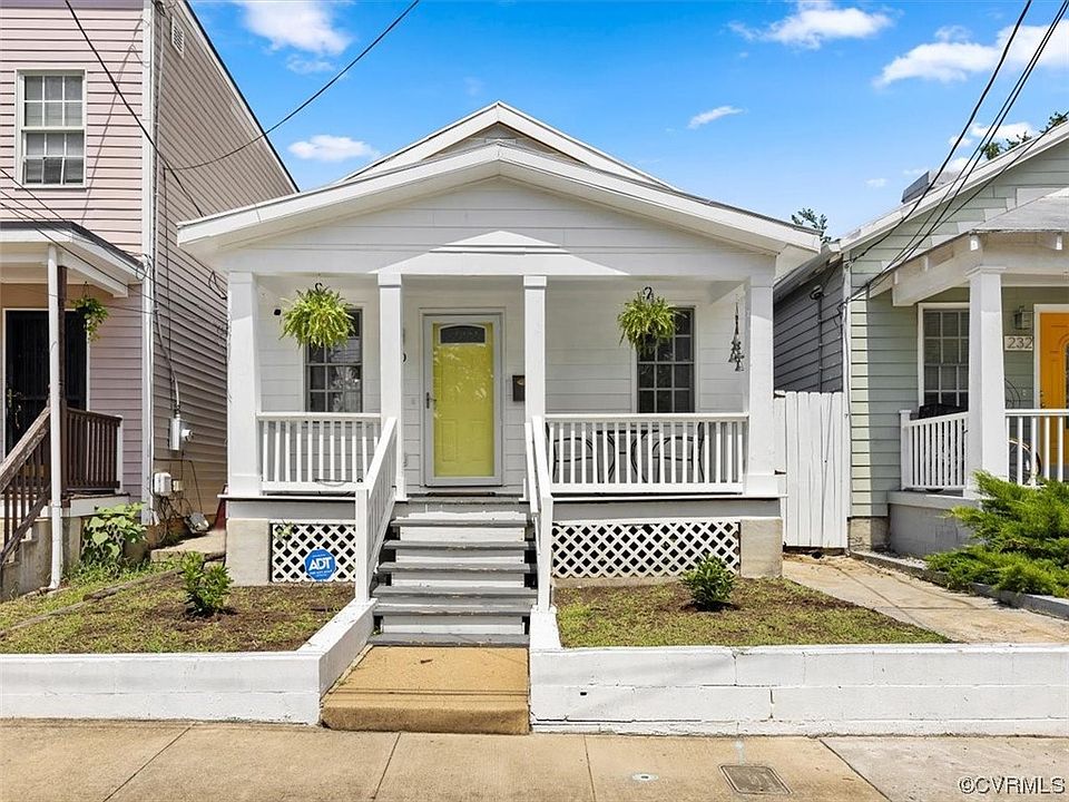 1st image of 230 W 14th St