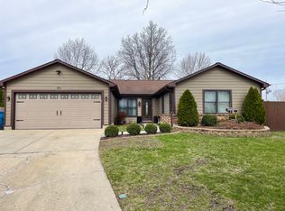 110 Wren Ct, Glendale Heights, IL
