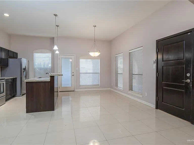 2705 Mimosa St #1 — Photo 2