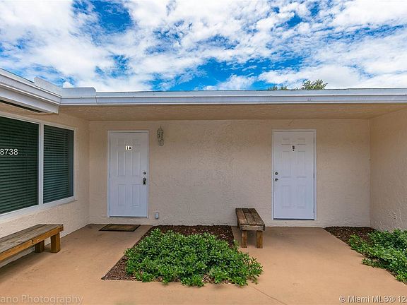 3rd image of 4471 SW 54th Ct