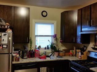 2830 W Fletcher St APT 1R, Chicago, IL