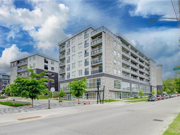 275 Larch St Unit G105, Waterloo, ON N2L 3R2