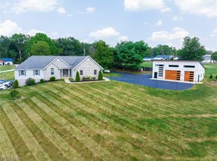 9554 Dover Rd, Apple Creek, OH 44606