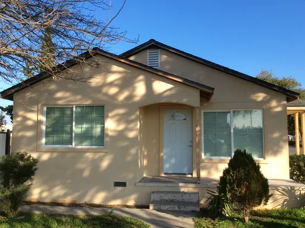 6501 4th St, Riverbank, CA 95367