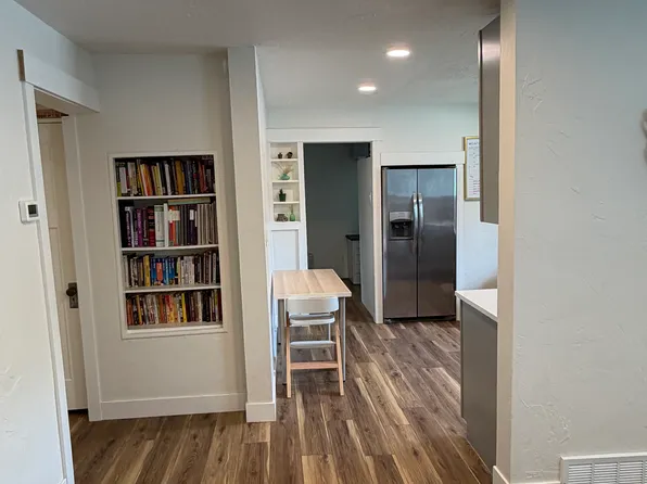 572 N 300th St W, Lehi, UT 84043