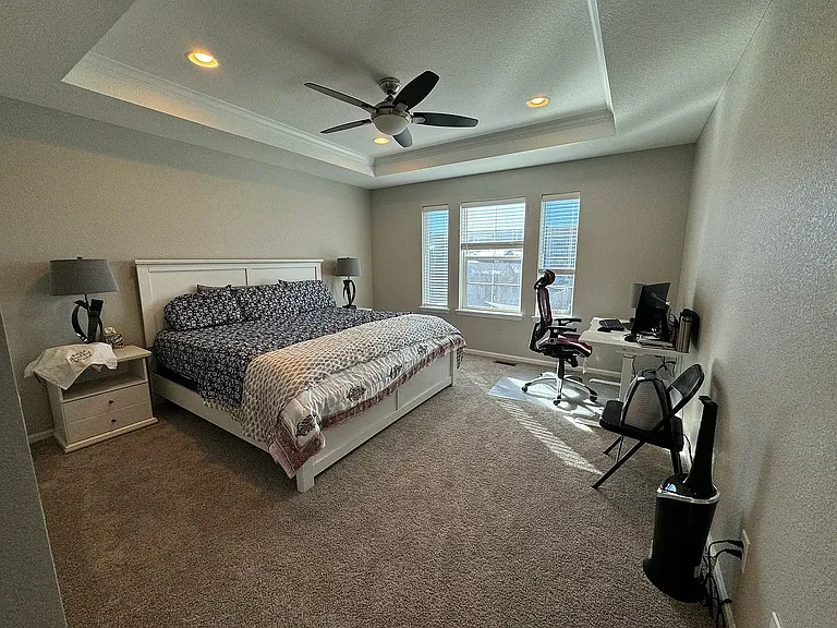 6606 N Cathay St — Photo 12