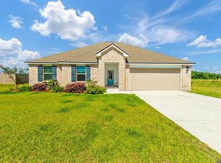 23074 Riverbank St, Vacherie, LA 70090