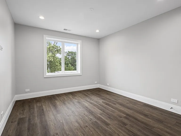 1036 Lake St #3S — Photo 15