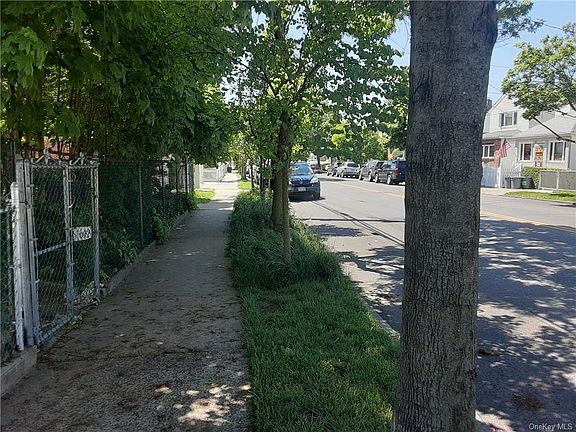 4th image of 1642 Stadium Ave
