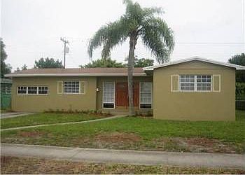 1st image of 18015 NW 17th Ave