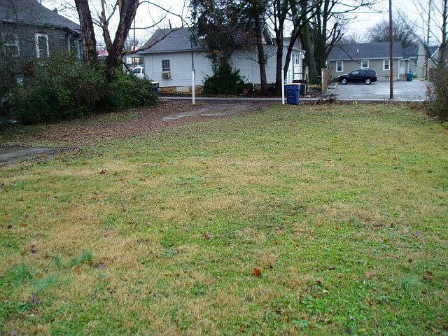 1st image of 957 Magnolia St