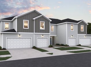 Woodford Plan, The Townhomes at Gateway Commons, Holly Ridge, NC 28445