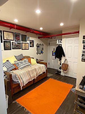 4th image of 2416 29th St