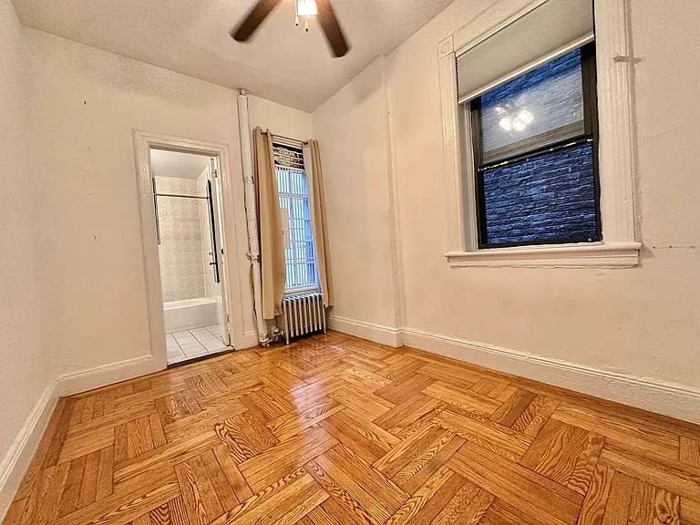 41 W 64th St #3C — Photo 9