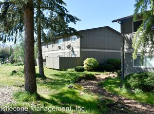 12500 SE River Rd APT 17, Milwaukie, OR 97222