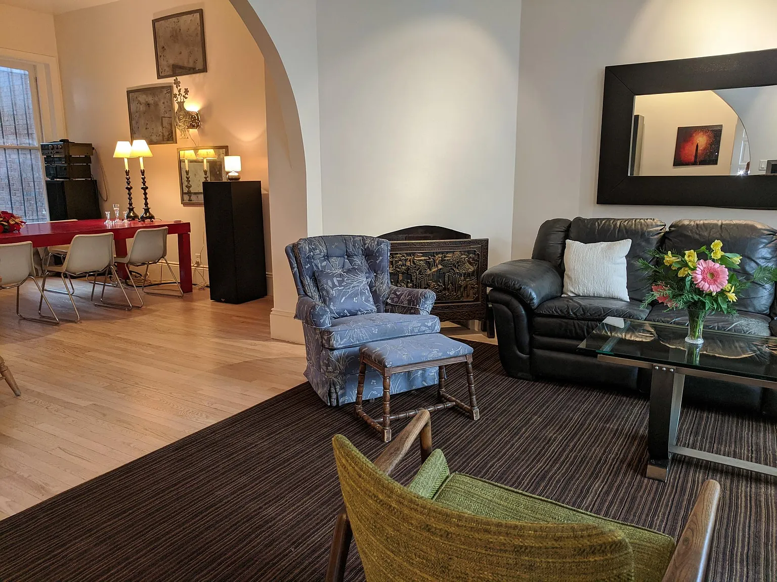 7 bed, 4.5 bath, 4700 sqft, $1,790 — Photo 3