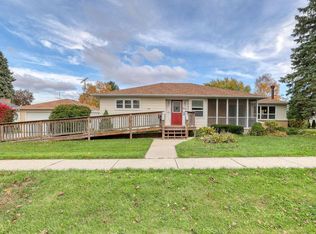 613 N Washington St, Elkhorn, WI 53121