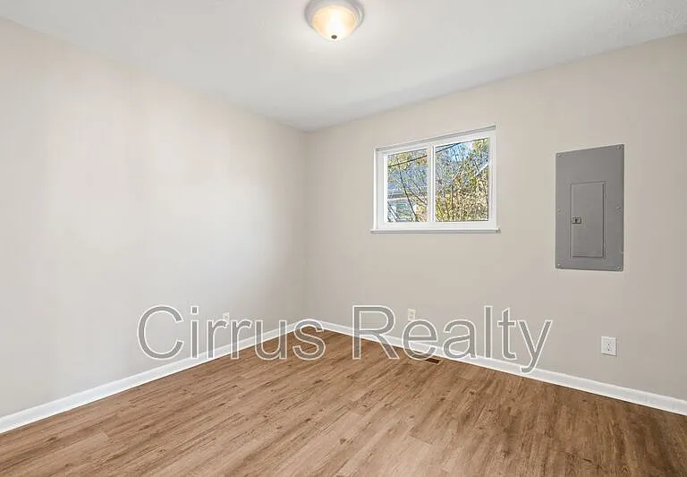 417 Greenbriar Ave — Photo 14