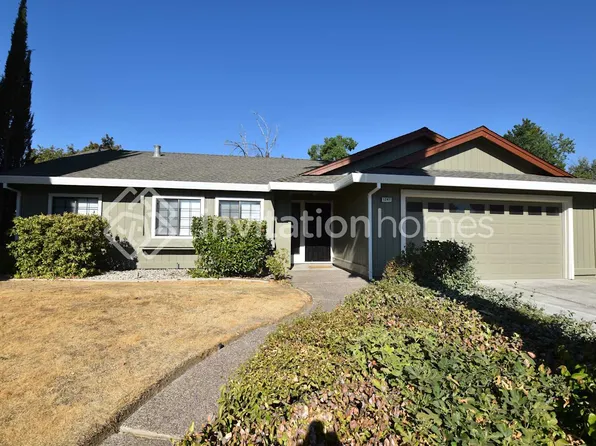 1247 Crescendo Dr, Roseville, CA 95678