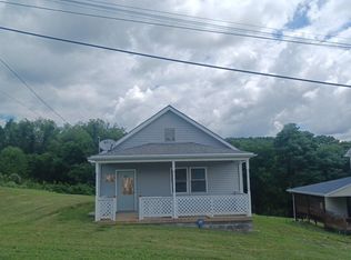 54 3rd Ave, Atlasburg, PA 15004