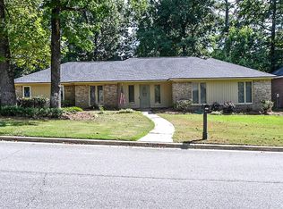 6670 Springlake Dr, Columbus, GA 31909