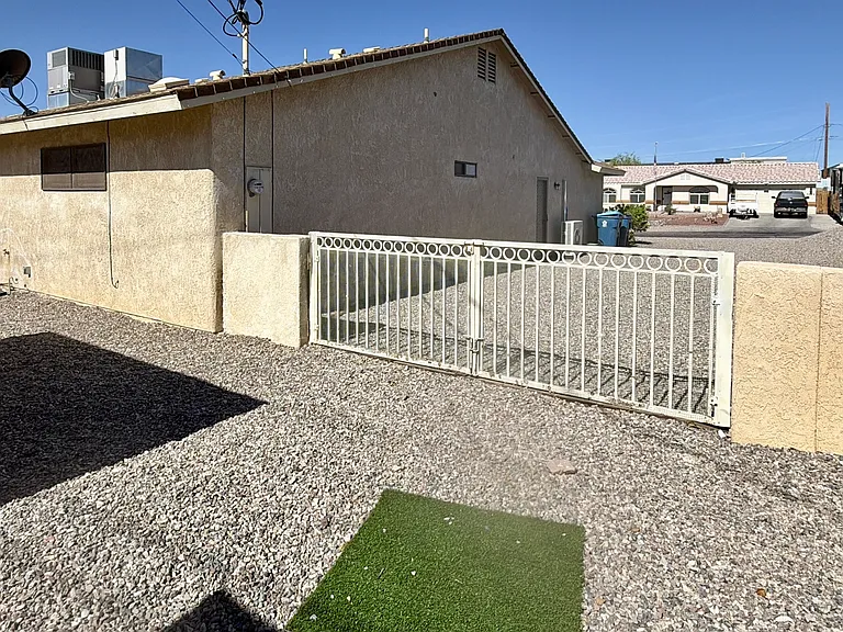 3314 Baysinger Dr — Photo 24