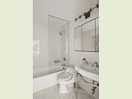 Sold by Stribling | media 4