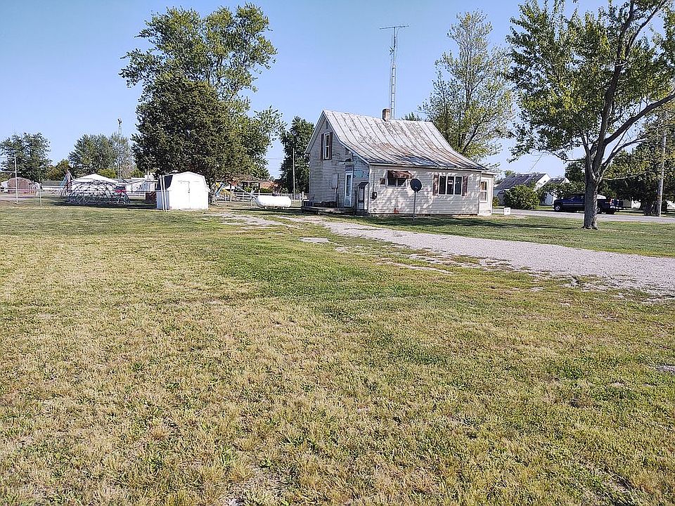 2nd image of 128 Truax Rd #Sr-114-dr02