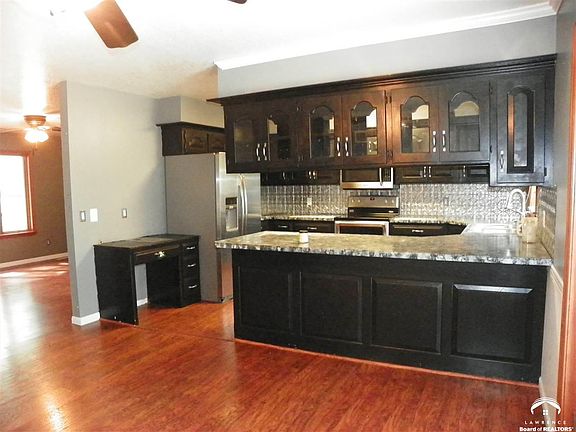 5th image of 1212 Cherry St