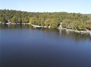5 Serpantine Rd, Camdenton, MO 65020