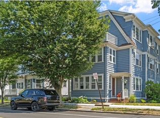 843 Hope St #2, Providence, RI 02906