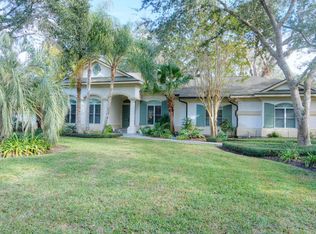17 Harrison Creek Rd, Fernandina Beach, FL 32034