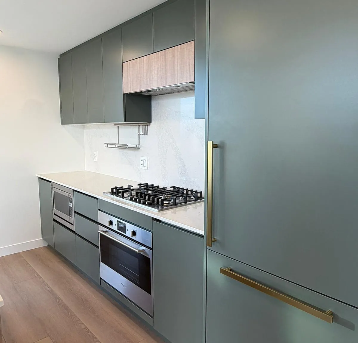2 bed, 1064 sqft, $2,800 — Photo 3