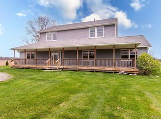 27469 Waltz Rd, New Boston, MI 48164