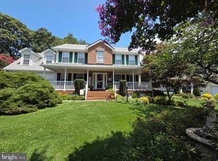 2128 Dasher Dr, Lusby, MD 20657