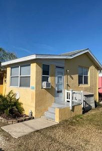 835 E 24th Ave APT 111, New Smyrna Beach, FL, 32169