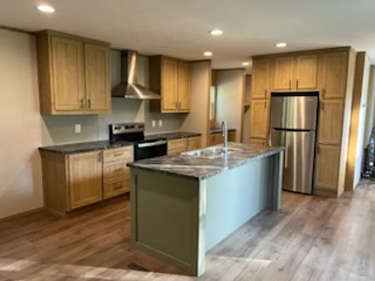 339 Quaker Bridge Rd — Photo 5